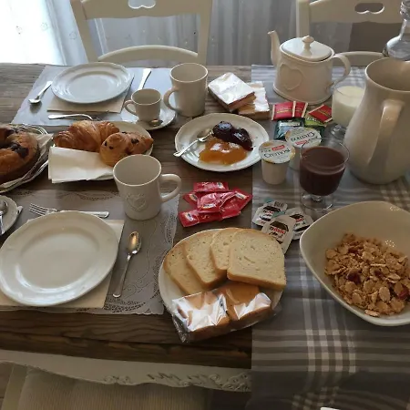 Mayflower Bed & Breakfast